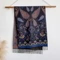 Scialle stile etnico effetto cashmere blu navy con motivi paisley e nappe nere - 200x65cm / Viola Scuro (BXS-328)