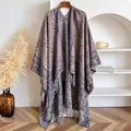 Etnische paisley jacquard sjaal met franjes en omkeerbaar tweekleurig gebreid ontwerp - Bxs-458 Lichtpaars / 145x130cm
