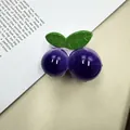 Lindo clip de pelo de arándano con cuentas moradas y hojas verdes en acabado brillante - Púrpura