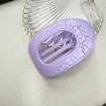 Pinza per capelli ovale lilla chiaro con texture marmorizzata e denti a presa forte - Ellisse piatta / Lilla