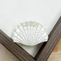 Elegante pinza per capelli a conchiglia bianco crema con finitura a trama crackle - 4cm / Forma di capasanta / Giallo chiaro