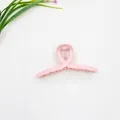 Pinza per capelli rosa chiaro opaca dal design a torsione per coda di cavallo alta - Rosa