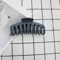 Dunkelgraue 11cm große Haarklammer mit matter Oberfläche für dickes Haar - Grau