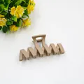Pince à cheveux mate beige ondulée pour cheveux épais avec ressort en métal - Kaki