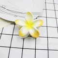 Pinza per capelli a forma di fiore di frangipane con sfumatura bianca e gialla - 8cm / Petalo Giallo Cuore Giallo