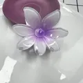 Pince à cheveux fleur dégradé violet avec pétales en résine pour femme - Violet Dégradé