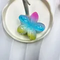 Molla per capelli a fiore di frangipane con sfumatura rosa blu e gialla - 8cm / Arcobaleno (Rosa+Blu+Giallo)