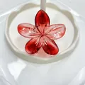 Pinza per capelli a fiore rosso traslucido in resina lucida per le vacanze - Rosso Trasparente