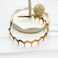 Klassieke amber schildpad haarklem met tanden voor een stevige antislip grip - Schildpad