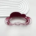 Primer plano de pinza de pelo de nube con degradado de color burdeos a púrpura - Degradado Rojo