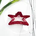 Pince à cheveux étoile rouge foncé brillante avec une finition polie élégante - Étoile à cinq branches