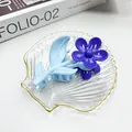 Pinza per capelli foglia blu con fiore viola in un vassoio di vetro elegante - Fiore a 5 Petali Blu Scuro