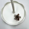 Elegante pinza per capelli in resina ambrata in marrone traslucido profondo - Piccolo / Caffè Leopardato Filo d'Oro