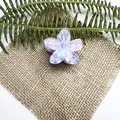 Piccola molletta per capelli a forma di plumeria con resina viola e blu a bolle - Stile Motivo Inchiostro Picchiettato / 4cm / Viola