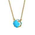 Elegante goldene Halskette mit einem hellblauen Kristallanhänger im Kissenschliff auf Weiß - Gold (Pfauenblau + Klarer Kristall)