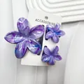 Set di 3 mollette per capelli a fiori effetto marmo viola su cartoncino da esposizione - Set da 3 pezzi / Set Viola Giada