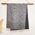 Ethnic floral double-sided scarf with tassels in grey and black jacquard finish - Bxs-140 Grayish White / 200x65cm