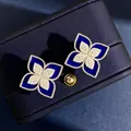 Orecchini a lobo quadrifoglio in smalto blu scuro e diamanti di zirconia scintillanti - Argento Blu Lapislazzuli