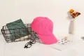 Cappellino da baseball classico in cotone rosa acceso da donna a sei pannelli - Taglia unica / Rosa Rosso