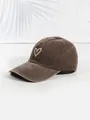 Brown baseball cap with white heart embroidery and a vintage washed cotton finish - One Size / Coffee