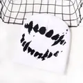 Berretto in maglia bianca stile street con motivo a sorriso a zig-zag nero - Taglia unica / Bianco