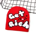Berretto in maglia rossa con testo jacquard Get Rich bianco e motivi di stelle - Taglia unica / Rosso