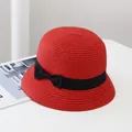 Cappello estivo da donna in paglia rossa con fiocco nero e tesa piccola arrotolata - Adulto / Rosso (Fiocco)