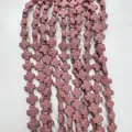 Perles de lave rose en forme de croix pour la création de bijoux d'aromathérapie - 13x18mm / Rose