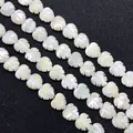 Perles en coquillage naturel blanc en forme de feuille avec reflets pour bijoux DIY - Style Grande Feuille / 12x13mm