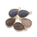 Pendentifs gouttes en pierre naturelle facettée avec bord doré en gris et lilas - 14x23mm / Agate Grise