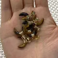 Pendentif demi-lune en œil de tigre avec fermoir doré pour bijoux DIY - Pendentif Uniquement / Œil de tigre