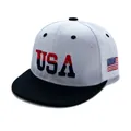 Δίχρωμο καπέλο snapback USA με λευκή κορυφή, μαύρο γείσο και σήμα με την αμερικανική σημαία - M / Λευκό με Μαύρο Γείσο