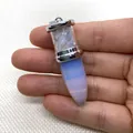 Anhänger in Projektilform aus Opal mit hellblauem Farbverlauf und Silberfassung - 17x52mm / Opal