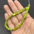 Cuentas cuadradas de piedra emperador verde brillante para joyería artesanal - 3x6x6mm / Verde Brillante