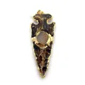 Colgante de flecha con piedra natural incrustada y bordes metálicos bañados en oro - Marmolado Marrón Oscuro-Piedra Marrón Claro (N° 4) / 28x73mm