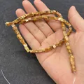 Natuurlijke 4mm kubuskralen van landschapsjaspis op de palm voor DIY sieraden - Prentensteen Aardetint Kubus (Nr. 5)