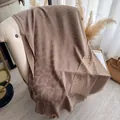 Châle pashmina marron à motif léopard avec paillettes dorées et bords à franges fins - 185cmx65cm / Brun Rouge