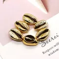Set of 6 polished gold-plated shell charms for DIY jewelry and accessory making - 16-18mm (50 Pieces/Pack) / Gold