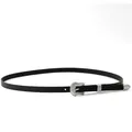 Dettaglio cintura in ecopelle nera con fibbia e punta in argento stile vintage - 17-Nero Western Retro Cintura Intagliata