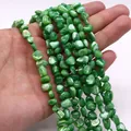 Cuentas de concha natural verde vibrante irregulares para collares de joyería DIY - No.5 (Verde Brillante)