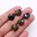 Cinco cuentas de ojo de tigre facetadas en forma de corazón para crear joyas artesanales - Ojo de Tigre Rojo