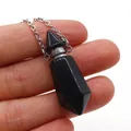 Ciondolo boccetta di profumo in pietra esagonale nera su sottile catena argento - Agata nera