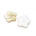 Perles en nacre naturelle en forme de fleur de prunier pour bijoux DIY et colliers - Forme de Fleur (26mm)
