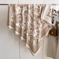 Elegante beige sjaal met stippen en rozenpatroon en franjes in zacht kasjmiergevoel - Khaki