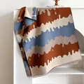 Kasjmier-achtige sjaal met abstract golfpatroon en franjes in roestvrij en blauw - Blauw-Bruin