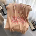 Ethno-Schal in Kamelbraun mit Kaschmir-Gefühl, Paisley-Stickerei und langen Fransen - Cx-204 Khaki
