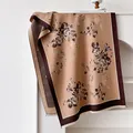 Écharpe en faux cachemire camel avec motifs floraux vintage et bords à franges - Marron