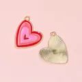 Colgantes de corazón rosa y rojo con reverso dorado para creación de joyería DIY - Corazón Rojo de Cuatro Anillos