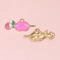 Colgante de esmalte de rosa y labios rosa con acabado dorado para joyas DIY - Labios Rosa con Rosa