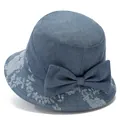 Elegante blauwe denim zonnehoed voor dames met strik en witte bloemenprint - M(56-58cm) / Blauw